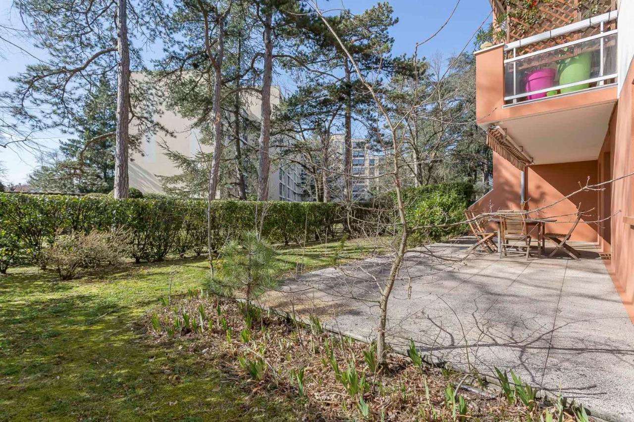 Suite Granges En Rez-De-Jardin Pour 4 Voyageurs Lyon Kültér fotó